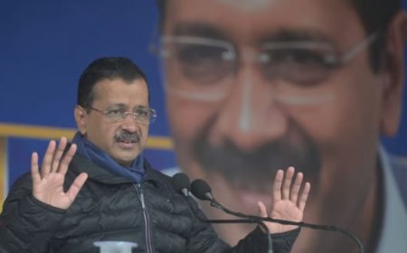 ഡൽഹി തിരഞ്ഞെടുപ്പ്; ബി.ജെ.പിയും കോൺഗ്രസും രഹസ്യമായി പ്രവർത്തിക്കുന്നുണ്ടെന്ന് കെജ്‌രിവാൾ