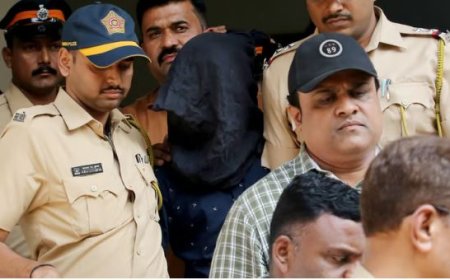 സെയ്ഫിനെ ആക്രമിച്ച കേസിലെ പ്രതി സംഭവശേഷം ബാന്ദ്ര ബസ് സ്റ്റോപ്പിൽ ഉറങ്ങി; ബാഗിലെ സാധനങ്ങൾ സംശയാസ്പദമാണെന്ന് പോലീസ്