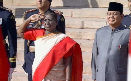 ഇന്ത്യയുടെ എഴുപത്തിയാറാം റിപ്പബ്ലിക് ദിനാഘോഷം പ്രൗഢ ഗംഭീരം