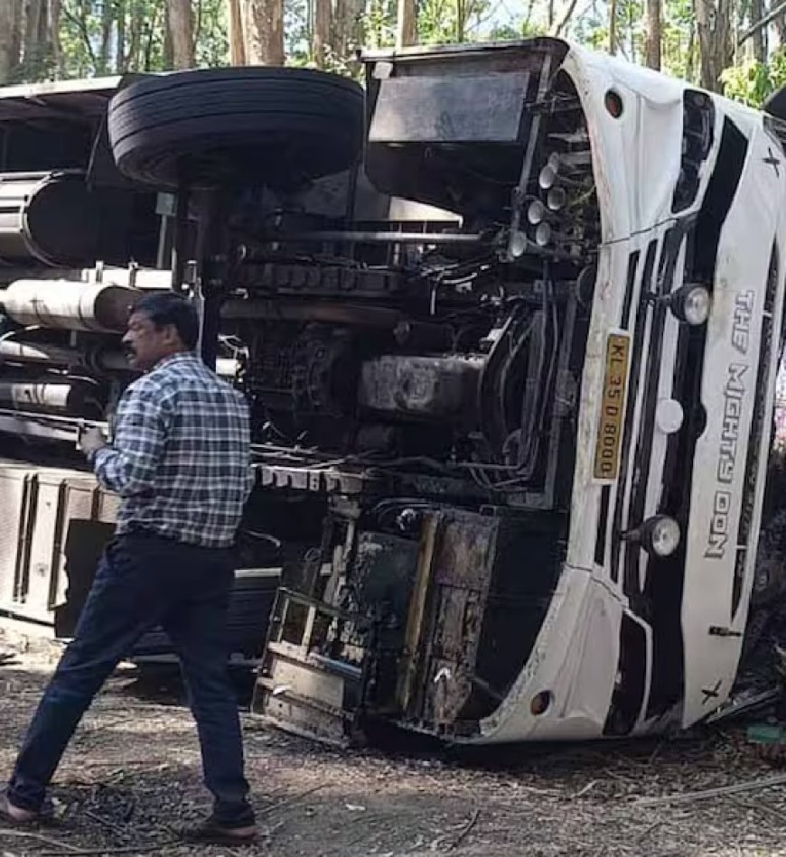 മൂന്നാറില്‍ ടൂറിസ്റ്റ് ബസ് മറിഞ്ഞ് രണ്ട് പേര്‍ മരിച്ചു; ഒട്ടേറെ പേര്‍ക്ക് പരിക്ക് ഗുരുതരം