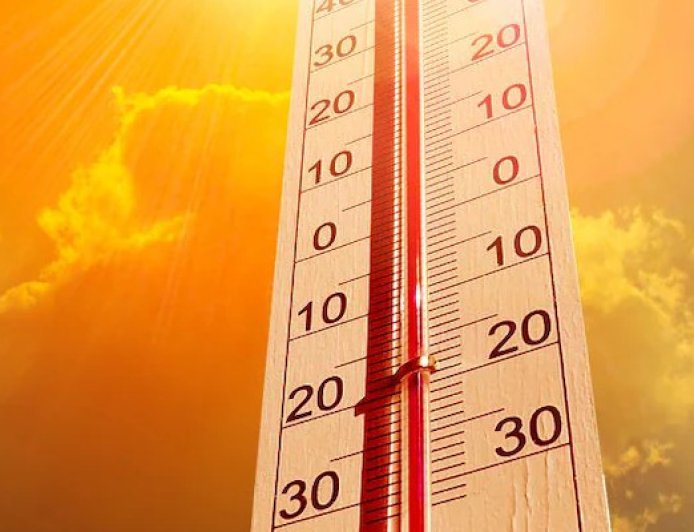 കേരളത്തിൽ കഠിനമായ ചൂട് തുടരുന്നു; എട്ട് ജില്ലകളിൽ യെല്ലോ അലർട്ട്