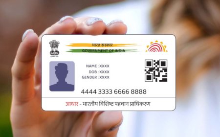 ആധാർ പകർപ്പ് ഇനി കൈയിൽ കൊണ്ടു നടക്കേണ്ടി വരില്ല; ആധാർ ആപ്പ് വരുന്നു