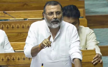 'നിയമങ്ങൾ സുപ്രിംകോടതി ഉണ്ടാക്കുമെങ്കില്‍  പാര്‍ലമെന്റ് അടച്ചുപൂട്ടണം'; രൂക്ഷവിമർശനവുമായി ബിജെപി എംപി