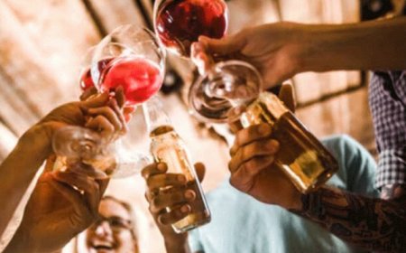 സംസ്ഥാനത്ത് ഐടി പാർക്കുകളിൽ മദ്യം വിളമ്പാൻ ഉത്തരവിറങ്ങി