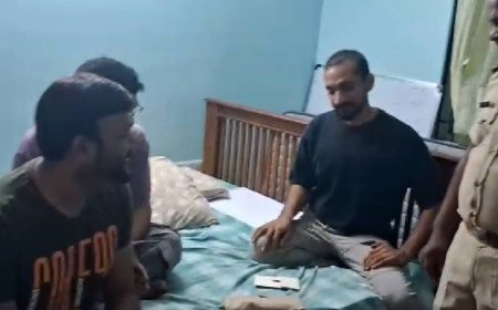 ഹൈബ്രിഡ് കഞ്ചാവ് പിടികൂടിയ സംഭവം; ഖാലിദ് റഹ്മാനെയും അഷ്‌റഫ് ഹംസയെയും സസ്‌പെൻഡ് ചെയ്ത് ഫെഫ്ക