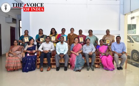 ഡി.എം.ഇയ്ക്കും പ്രിൻസിപ്പൽമാർക്കും യാത്രയയപ്പ് നൽകി