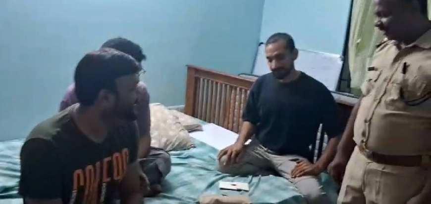 ഹൈബ്രിഡ് കഞ്ചാവ് പിടികൂടിയ സംഭവം; ഖാലിദ് റഹ്മാനെയും അഷ്‌റഫ് ഹംസയെയും സസ്‌പെൻഡ് ചെയ്ത് ഫെഫ്ക