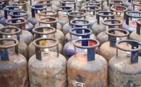 വാണിജ്യാവശ്യങ്ങള്‍ക്കുള്ള പാചകവാതകഗ്യാസ് സിലിണ്ടറിന്‍റെ വില കുറച്ചു