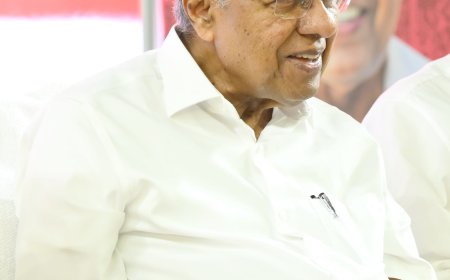 കുട്ടികളുടെ മാനസിക ഉല്ലാസം വർധിപ്പിക്കാൻ സ്കൂളുകളിൽ കലാ സാഹിത്യ പ്രവർത്തനങ്ങൾ: മുഖ്യമന്ത്രി