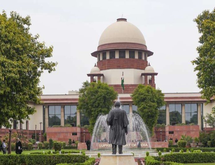 ശബരിമല വിധി: വാദങ്ങൾ എഴുതി നൽകാൻ സുപ്രീംകോടതി നിർദേശം; ഒൻപതംഗ ബെഞ്ച് ഉടൻ