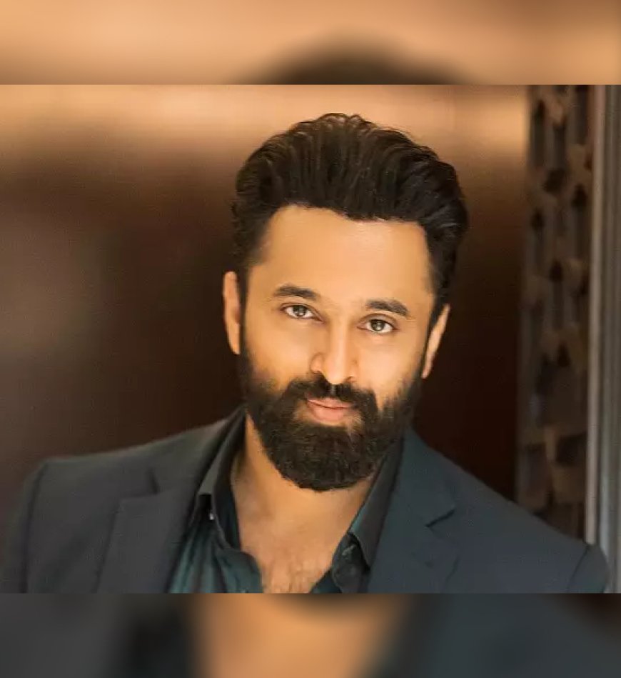 'കൂളിങ് ഗ്ലാസ് വലിച്ചെറിഞ്ഞത് സത്യം, ആരുടെയൊക്കെയോ ഗൂഡാലോചന നടക്കുന്നുണ്ട്'