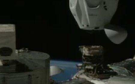 അഭിമാനം; ശുഭാംശു ശുക്ല ഉൾപ്പടെയുള്ള ബഹിരാകാശ സഞ്ചാരികളുമായി ആക്സിയം-4  ബഹിരാകാശ നിലയത്തിലെത്തി