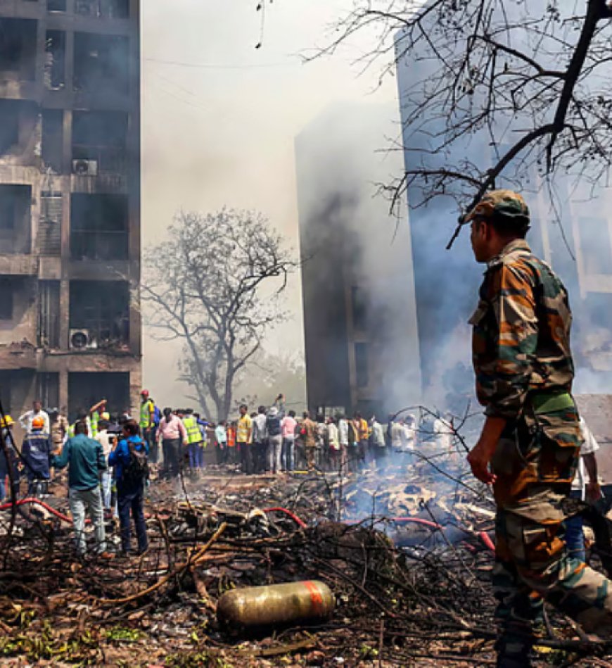 അഹമ്മദാബാദ് വിമാനദുരന്തം; മരണസംഖ്യ 265 ആയി, ബ്ലാക്ക് ബോസ് കണ്ടെത്തി