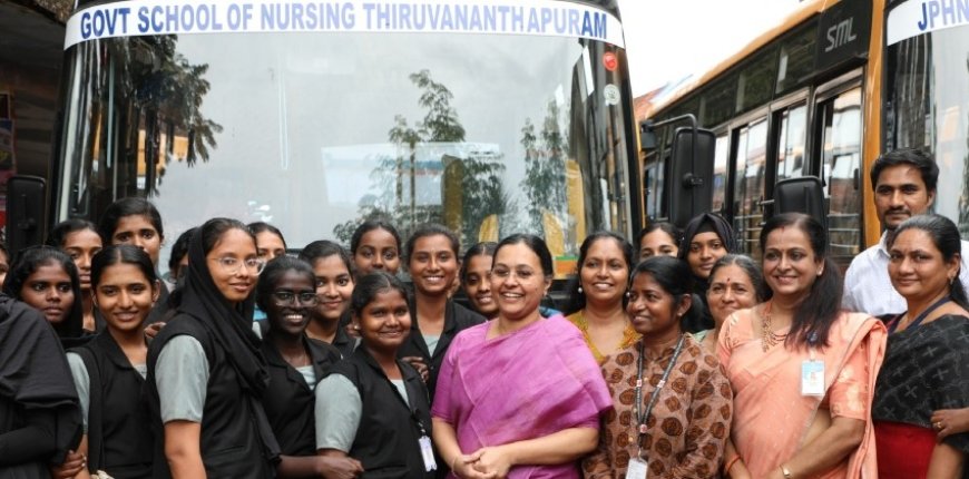 നഴ്സിംഗ് വിദ്യാർത്ഥികൾക്കായി 8 പുതിയ ബസുകൾ