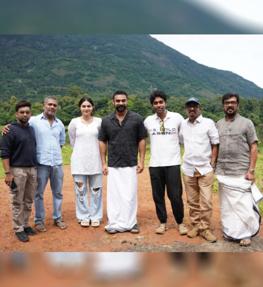 ടൊവിനോ 'പള്ളിച്ചട്ടമ്പി'യാകും, നായികയായി കയാഡു ലോഹര്; ചിത്രീകരണം ആരംഭിച്ചു
