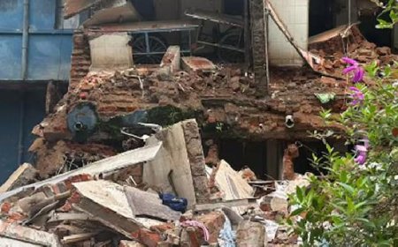 കോട്ടയം മെഡിക്കല്‍ കോളജില്‍ അപകടം നടക്കുമ്പോള്‍ മുഖ്യമന്ത്രി അഞ്ച് കിമീ അപ്പുറത്ത്