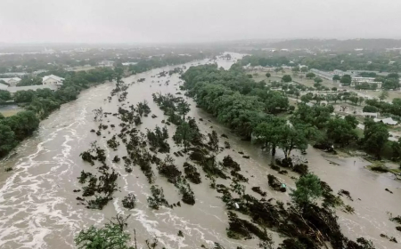 ടെക്‌സസിലെ മിന്നല്‍ പ്രളയം ഭയപ്പെടുത്തുന്നതെന്ന് ട്രംപ്; മരണസംഖ്യ ഉയരുന്നു