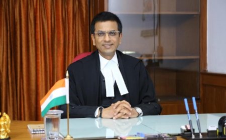 ജസ്റ്റിസ് ചന്ദ്രചൂഡിനോട് വസതി ഒഴിയാൻ സുപ്രീം കോടതി