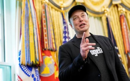 പുതിയ രാഷ്ട്രീയ പാര്‍ട്ടി പ്രഖ്യാപിച്ച് ഇലോണ്‍ മസ്‌ക്