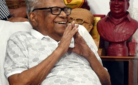ഉജ്വല സമരപാരമ്പര്യത്തിന്റെയും വിട്ടുവീഴ്ചയില്ലാത്ത പോരാട്ടനിലപാടുകളുടെയും പ്രതീകം: മുഖ്യമന്ത്രി
