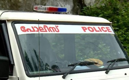 വിഎസിനെ അധിക്ഷേപിച്ച് ഫേസ്ബുക്ക് പോസ്റ്റ്: കേസെടുത്ത് പോലീസ്