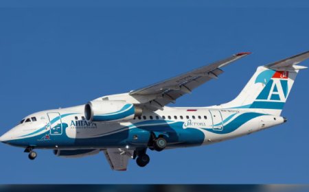 റഷ്യയില്‍ 50 പേരുമായി യാത്രാവിമാനം തകര്‍ന്നുവീണു; അപകടം ലാന്‍ഡ് ചെയ്യുന്നതിന് തൊട്ടുമുന്‍പ്