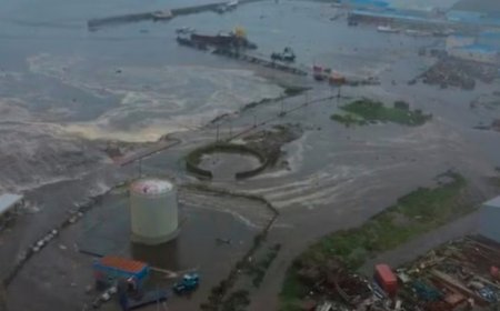 ജപ്പാൻ, റഷ്യ തീരങ്ങളിൽ സുനാമി; ഫുക്കുഷിമ ആണവനിലയം ഒഴിപ്പിച്ചു