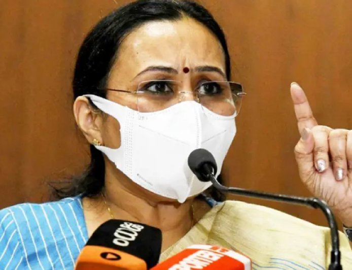 പവർകട്ട് മൂലമുള്ള മരണവാർത്ത ദുഃഖകരം; സർക്കാരിനെ വിമർശിച്ച് വീണാ ജോർജ്