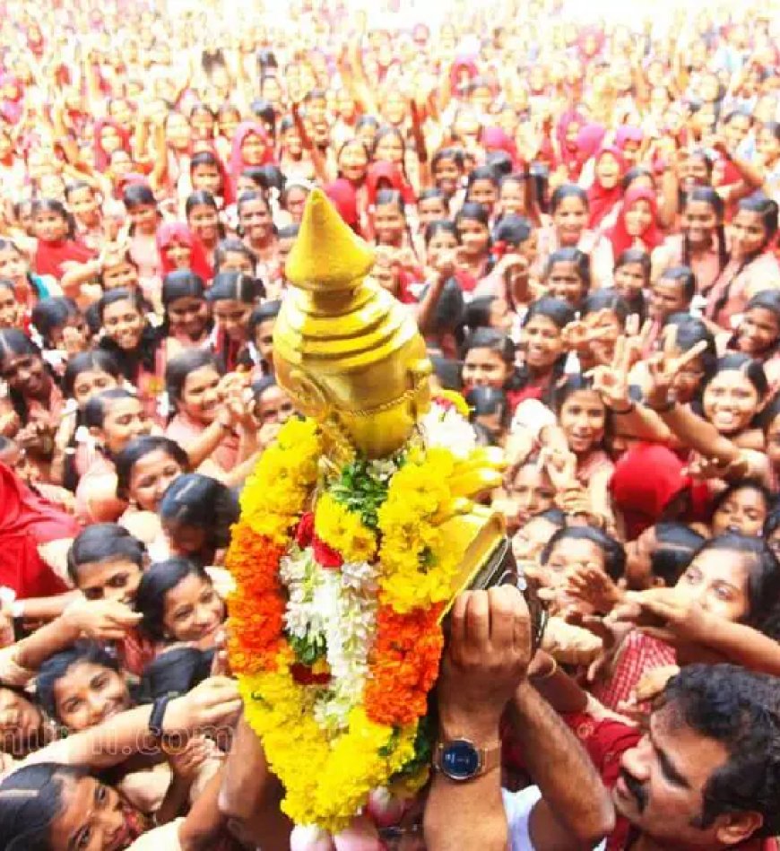 സംസ്ഥാന സ്കൂള് കലോത്സവം തൃശൂരില്, കായികമേള തിരുവനന്തപുരത്ത്