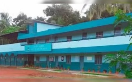 'ഓണാഘോഷ പരിപാടികളില്‍ മുസ്ലിം വിദ്യാര്‍ഥികളെ പങ്കെടുപ്പിക്കേണ്ട'; അധ്യാപിക രക്ഷിതാക്കള്‍ക്ക് അയച്ച ശബ്ദസന്ദേശം പുറത്ത്; പരാതി