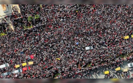 ബെംഗളൂരു വിക്ടറി പരേഡ് ദുരന്തം; മരിച്ചവരുടെ കുടുംബത്തിന് സഹായധനം പ്രഖ്യാപിച്ച് ആർ സി ബി