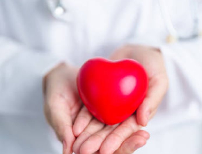 പാനിക് അറ്റാക്കും ഉത്കണ്ഠയും തിരിച്ചറിയാം; മാനസികാരോഗ്യം തകരാറിലാകുമ്പോൾ നൽകേണ്ട പ്രാഥമിക ശുശ്രൂഷകൾ