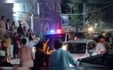 പാകിസ്ഥാനില്‍ ചാവേര്‍ ബോംബ് സ്ഫോടനം: 11 പേര്‍ കൊല്ലപ്പെട്ടു