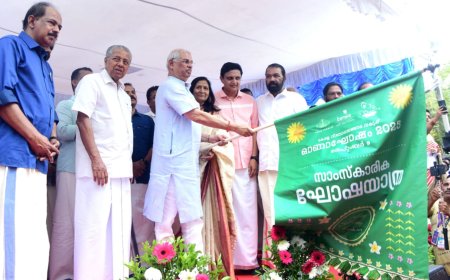 ഓണം വാരാഘോഷത്തിൻ്റെ സമാപന ഘോഷയാത്ര ഗവർണർ രാജേന്ദ്ര ആർലേക്കർ ഫ്ലാഗ് ഓഫ് ചെയ്തു