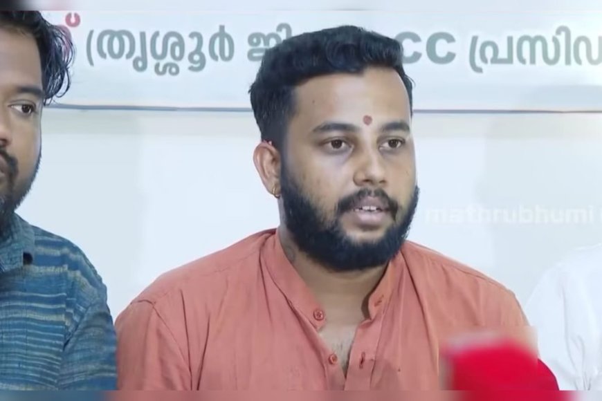 സുജിത്തിന് വിവാഹസമ്മാനമായി സ്വര്‍ണമാല ഊരി നല്‍കി ഡി.സി.സി. പ്രസിഡന്‍റ്