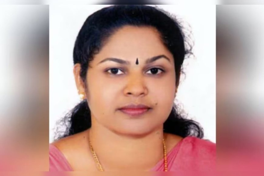 കൊച്ചി കോര്പ്പറേഷന് മുന് കൗണ്സിലര്ക്ക് കുത്തേറ്റു; ആക്രമിച്ചത് മകന്