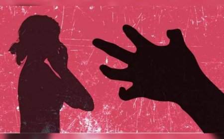 കൊല്ലത്ത് ഒൻപതാം ക്ലാസുകാരി പ്രസവിച്ചു