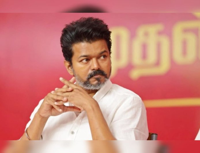 നിയമസഭാ പോരാട്ടത്തിന് വിജയ് ഒരുങ്ങുന്നു; പെരമ്പൂരിലോ തിരുച്ചിറപ്പള്ളിയിലോ മത്സരിച്ചേക്കും