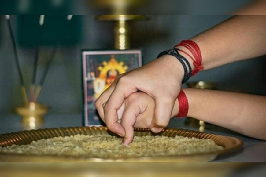 ഇന്ന് വിദ്യാരംഭം; അറിവിന്റെ ആദ്യാക്ഷരം കുറിച്ച് കുരുന്നുകൾ