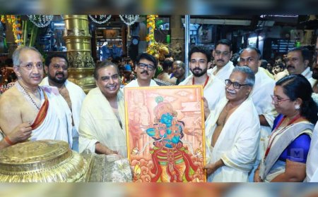 ഗുരുവായൂർ ക്ഷേത്രത്തിൽ ദർശനം നടത്തി മുകേഷ് അംബാനി; മൾട്ടി സ്പെഷാലിറ്റി ആശുപത്രിക്കായി 15 കോടി രൂപയുടെ ചെക്ക് കൈമാറി