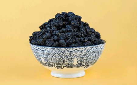 ഉണക്കമുന്തിരി കുതിർത്ത വെള്ളം: പതിവാക്കിയാൽ ലഭിക്കുന്ന അഞ്ച് ഗുണങ്ങൾ