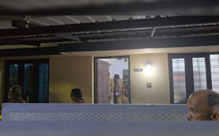 കൊച്ചിയിൽ ദുരൂഹ സാഹചര്യത്തിൽ റിട്ട. അധ്യാപിക മരിച്ച നിലയിൽ