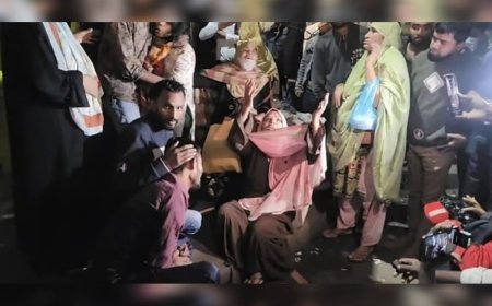 ധാക്കയിൽ സ്ഫോടനം: ഒരാൾ കൊല്ലപ്പെട്ടു; ബംഗ്ലദേശിൽ സംഘർഷാവസ്ഥ തുടരുന്നു