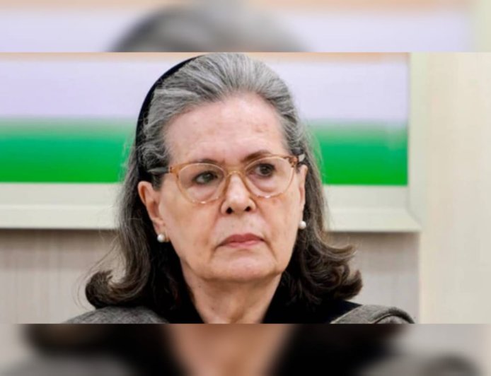 സോണിയാ ഗാന്ധി ആശുപത്രിയിൽ; മുഖ്യമന്ത്രി ചർച്ചകൾ നീളാൻ സാധ്യത