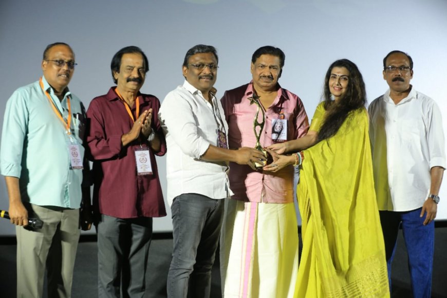 ഇൻ്റർനാഷണൽ പുലരി ടി.വി. അവാർഡുകൾ വിതരണം ചെയ്തു