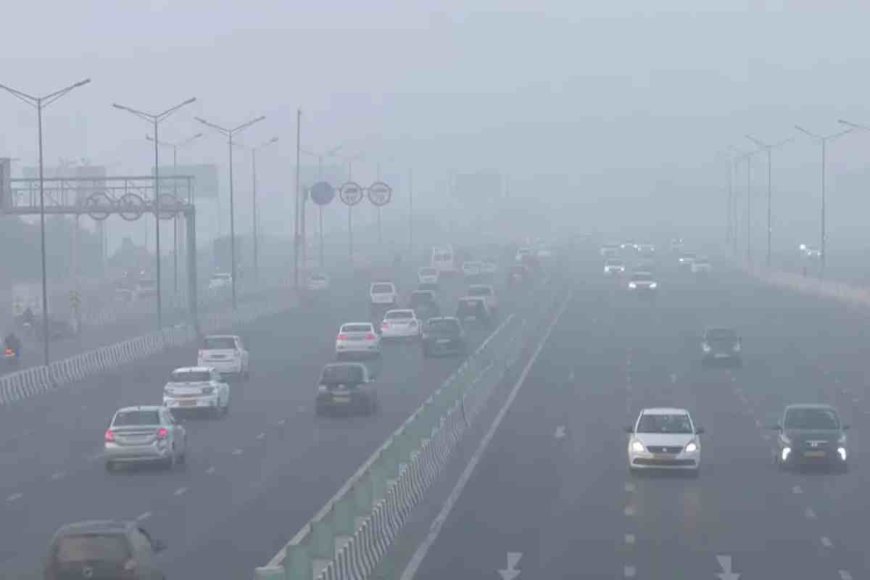 ഡൽഹിയിൽ ശ്വാസംമുട്ടി ജനജീവിതം: 50% ജീവനക്കാർക്ക് 'വർക്ക് ഫ്രം ഹോം'; നിയന്ത്രണങ്ങൾ കടുപ്പിച്ച് സർക്കാർ