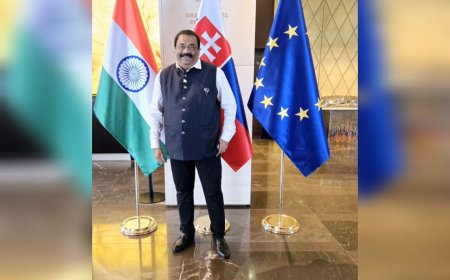 കോണ്‍ഫിഡന്‍റ് ഗ്രൂപ്പ് ഉടമ സി.ജെ. റോയ് ജീവനൊടുക്കി