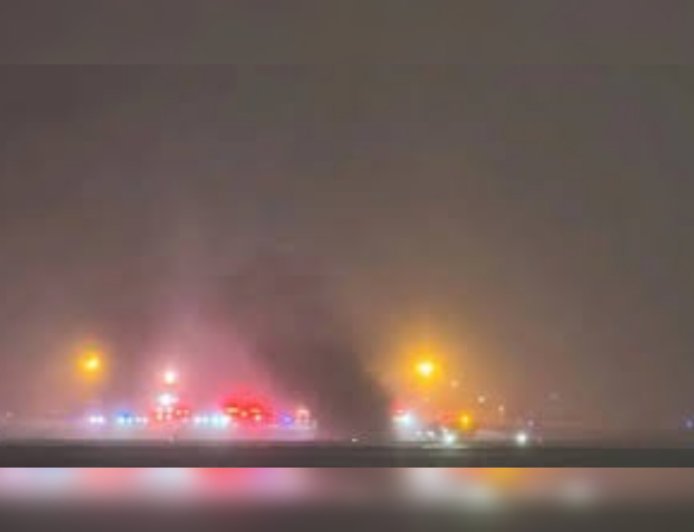 അമേരിക്കയിൽ സ്വകാര്യ വിമാനം തകർന്നുവീണു; എട്ട് യാത്രക്കാരും കൊല്ലപ്പെട്ടതായി സംശയം, വിമാനത്താവളം അടച്ചു