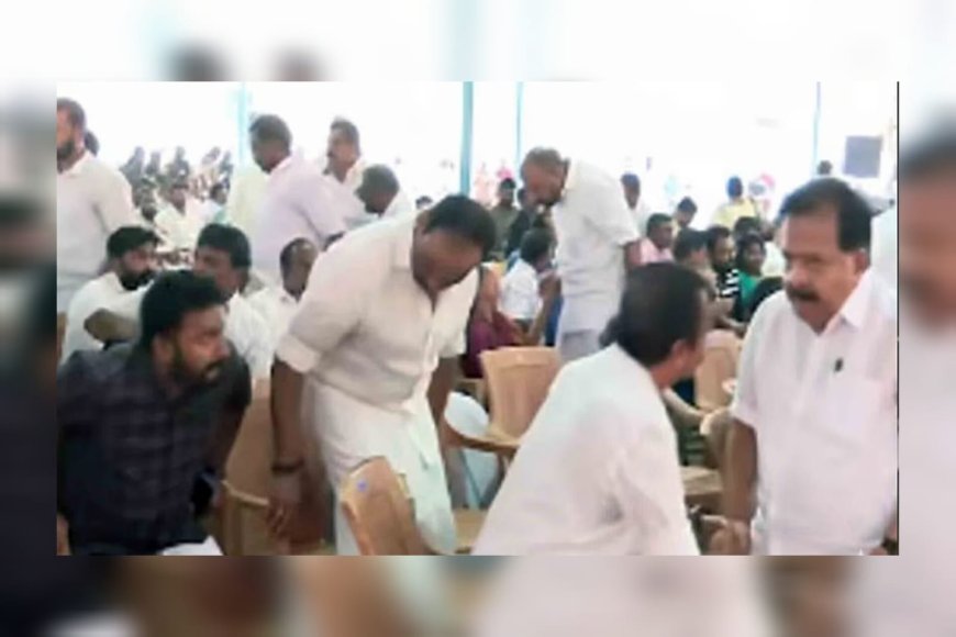 രാഹുൽ മാങ്കൂട്ടത്തിലിനെ അവഗണിച്ച് രമേശ് ചെന്നിത്തല; മന്നം ജയന്തി വേദിയിലെ ദൃശ്യങ്ങൾ വൈറൽ