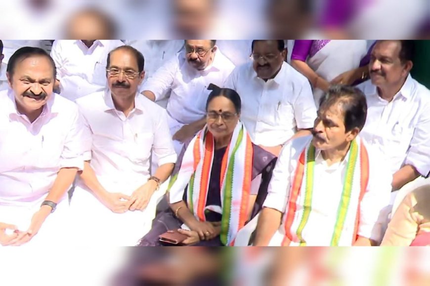 മുൻ സിപിഎം എംഎൽഎ ഐഷ പോറ്റി കോൺഗ്രസിൽ